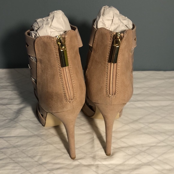 Shoe Dazzle blush heels - Picture 4 of 7